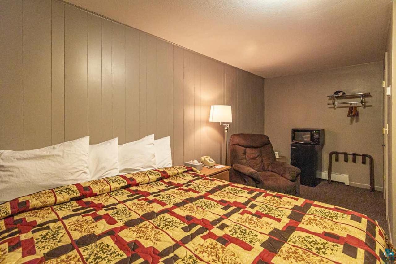 Motel Ely Eksteriør bilde